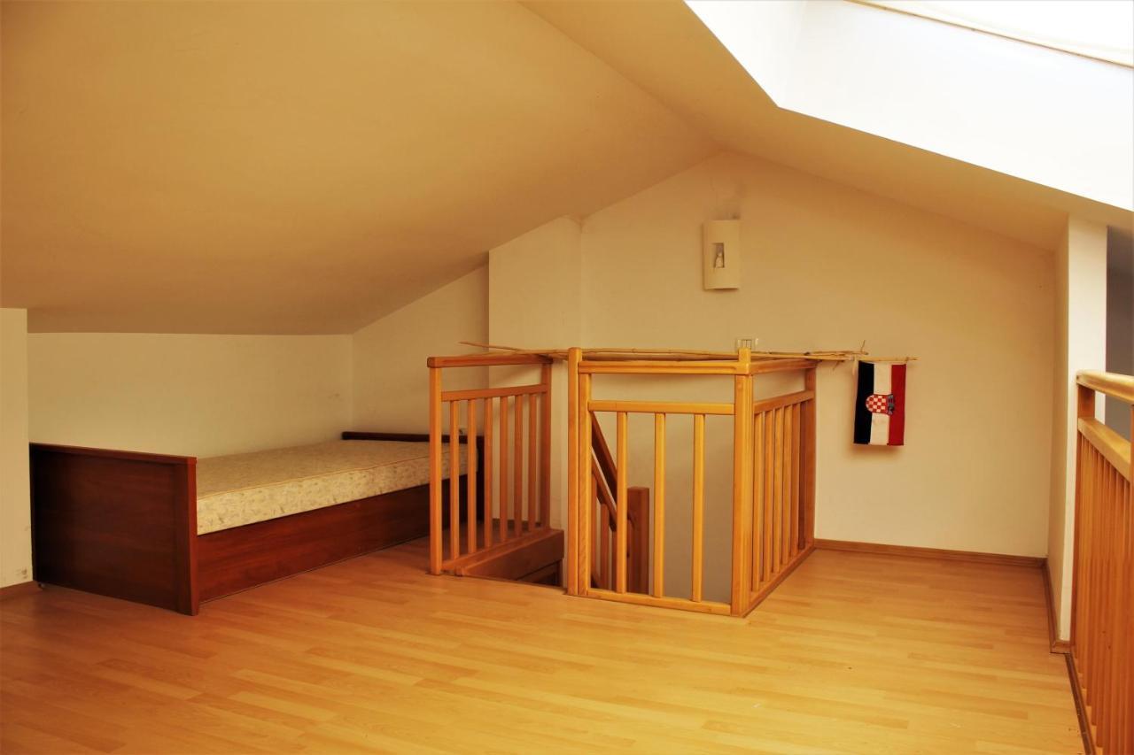 Artists Loft Lägenhet Pula Exteriör bild